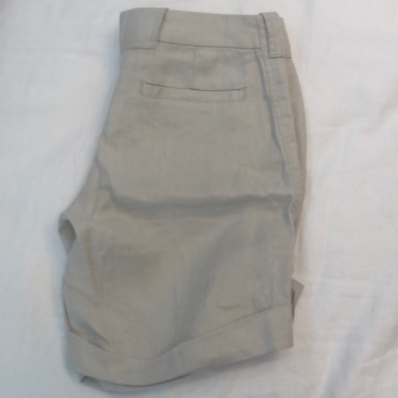 JOIE Linen shorts - Picture 2 of 2
